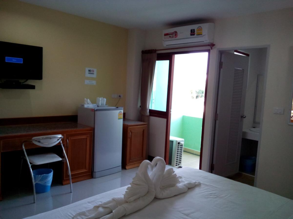 Yamjan Place Сурат Тхани Екстериор снимка